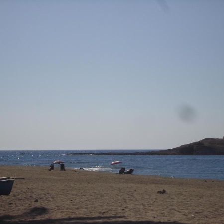 Pension Sol Y Playa Carboneras Exterior photo
